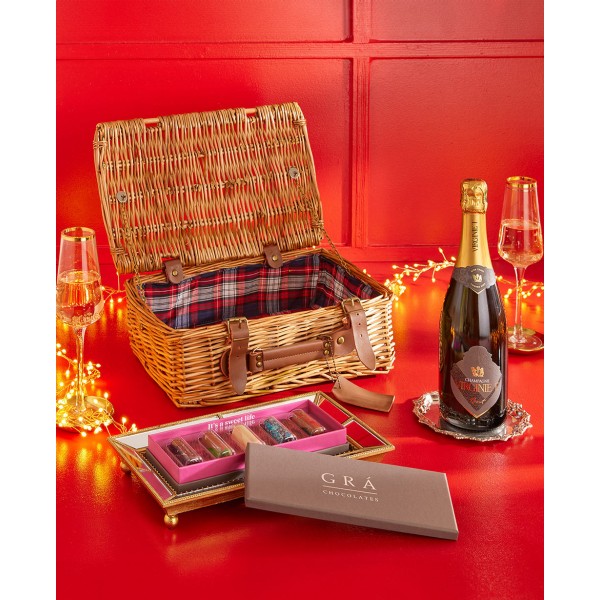 The Luxury Celebration Gift Basket